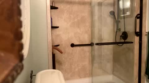 Snapshot of sexytsmstars chatting on February 6, 2026, 7:34 am Smooth bi guy online show from February 6, 2026, 7:34 am