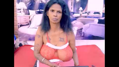 Snapshot of sexyva4u2luv chatting on April 6, 2026, 7:04 pm sexyva4u2luv online show from April 6, 2026, 7:04 pm