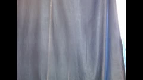 Snapshot of sexyxbunnyxx chatting on February 27, 2025, 12:13 pm Blue online show from February 27, 2025, 12:13 pm