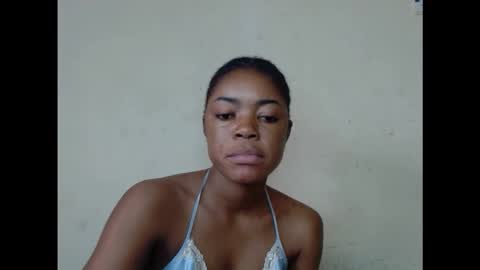 Snapshot of sexyxbunnyxx chatting on September 22, 2025, 9:00 am Blue online show from September 22, 2025, 9:00 am
