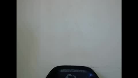 Snapshot of sexyxbunnyxx chatting on September 27, 2025, 8:52 am Blue online show from September 27, 2025, 8:52 am