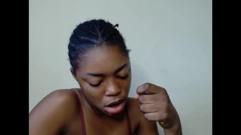 Snapshot of sexyxbunnyxx chatting on September 29, 2025, 10:09 am Blue online show from September 29, 2025, 10:09 am