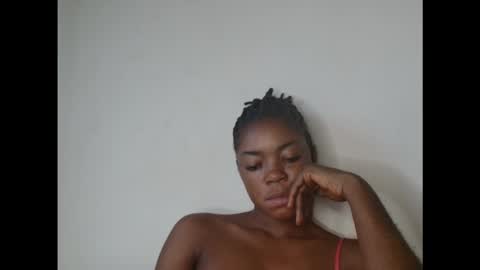 Snapshot of sexyxbunnyxx chatting on October 1, 2025, 8:20 am Blue online show from October 1, 2025, 8:20 am