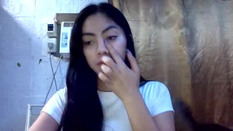 Xenaaa online show from October 26, 2025, 11:09 pm