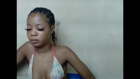 sexyxpeach online show from September 15, 2025, 12:10 am