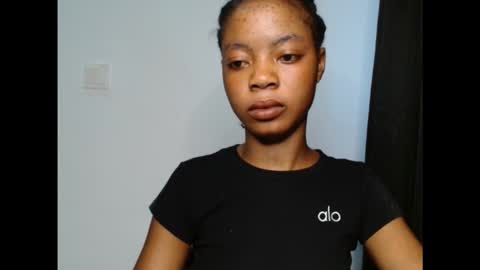 sexyxpeach online show from October 14, 2025, 7:14 pm