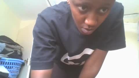 Mel online show from October 10, 2025, 10:47 am