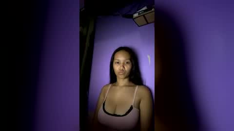 Snapshot of sexyykalea chatting on July 8, 2026, 2:32 pm Lea3 online show from July 8, 2026, 2:32 pm