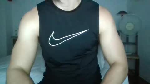 Snapshot of sexyyphilip chatting on January 29, 2025, 11:56 pm sexyyphilip online show from January 29, 2025, 11:56 pm