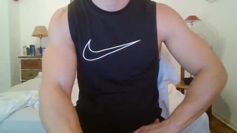 Snapshot of sexyyphilip chatting on February 15, 2025, 7:50 pm sexyyphilip online show from February 15, 2025, 7:50 pm