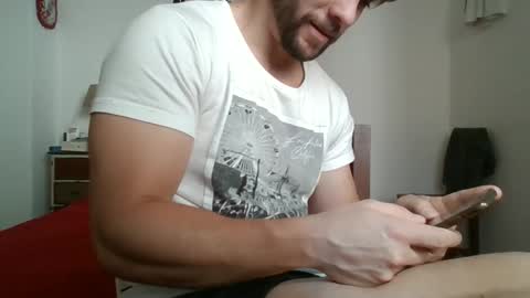 Snapshot of sexyyphilip chatting on November 16, 2025, 6:46 pm sexyyphilip online show from November 16, 2025, 6:46 pm