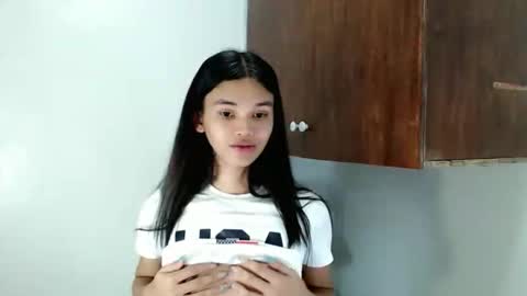 Snapshot of sexyzendaya_69 chatting on November 22, 2025, 4:06 pm Zendaya online show from November 22, 2025, 4:06 pm