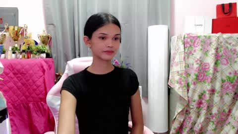 Snapshot of sexyzendaya_69 chatting on February 27, 2026, 4:40 pm Zendaya online show from February 27, 2026, 4:40 pm