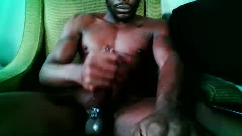 Snapshot of seymourjohnson_ chatting on October 29, 2025, 9:05 pm seymourjohnson_ online show from October 29, 2025, 9:05 pm