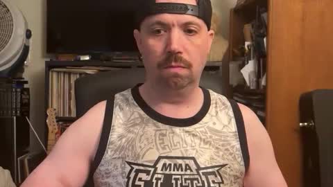 Snapshot of sfgiants1982 chatting on October 21, 2025, 1:17 am sfgiants1982 online show from October 21, 2025, 1:17 am