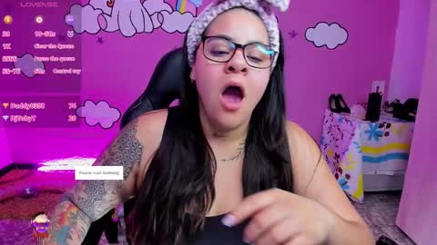 sharoon online show from February 3, 2026, 2:53 am