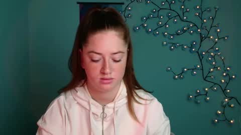 Snapshot of shadowkate chatting on October 31, 2025, 6:47 am Kate online show from October 31, 2025, 6:47 am