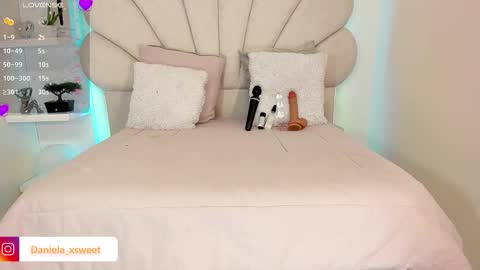 Snapshot of shairytovar chatting on November 22, 2025, 6:23 am shairytovar online show from November 22, 2025, 6:23 am