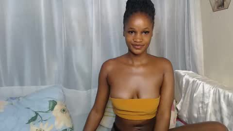 shaky xxx online show from October 12, 2025, 5:50 am