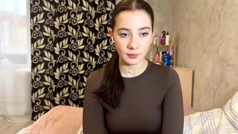 Snapshot of shalasauage chatting on December 14, 2025, 7:36 am Lara online show from December 14, 2025, 7:36 am