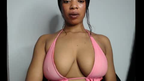 Snapshot of shallie_x chatting on May 17, 2026, 11:17 am ESTHER online show from May 17, 2026, 11:17 am