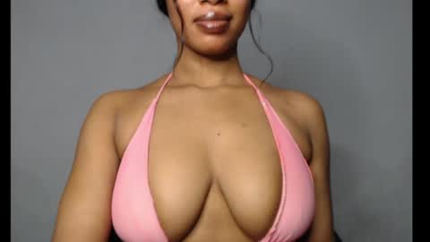 Snapshot of shallie_x chatting on May 30, 2026, 5:48 am ESTHER online show from May 30, 2026, 5:48 am