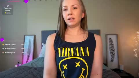 Shalynn online show from April 15, 2026, 5:53 pm