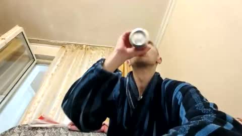 Snapshot of shamilka93 chatting on April 2, 2026, 12:58 pm Shamilka online show from April 2, 2026, 12:58 pm