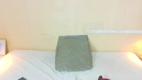 Snapshot of shamira_moore chatting on March 24, 2026, 8:58 pm Catalina online show from March 24, 2026, 8:58 pm