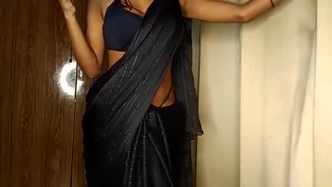 Snapshot of shanayakapoor chatting on January 18, 2026, 3:49 pm Shanaya Kappor online show from January 18, 2026, 3:49 pm