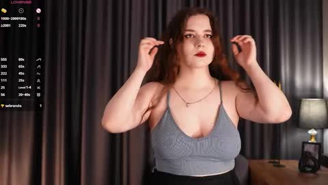 Snapshot of shandejarnett chatting on October 25, 2025, 3:18 pm Maya3 online show from October 25, 2025, 3:18 pm