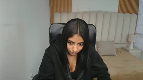 shanelle online show from May 18, 2026, 12:11 pm