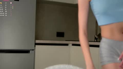 Snapshot of shanelfun chatting on November 23, 2025, 1:05 am Emmy online show from November 23, 2025, 1:05 am