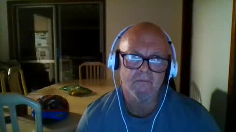 Snapshot of shaneo781570 chatting on April 5, 2026, 5:54 pm shaneo781570 online show from April 5, 2026, 5:54 pm