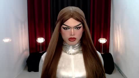 Snapshot of shanex01 chatting on December 23, 2024, 3:01 pm Shane X online show from December 23, 2024, 3:01 pm