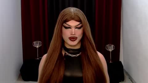 Snapshot of shanex01 chatting on January 20, 2025, 12:07 pm Shane X online show from January 20, 2025, 12:07 pm