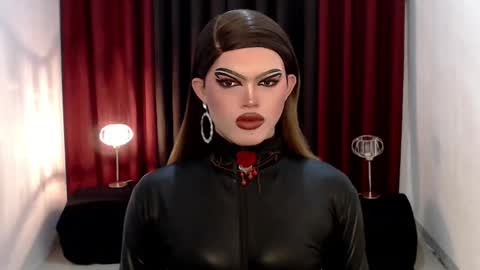 Snapshot of shanex01 chatting on February 8, 2025, 9:46 am Shane X online show from February 8, 2025, 9:46 am