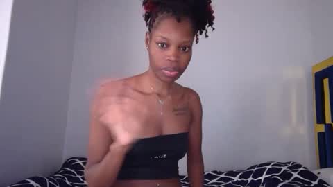 Snapshot of shania_sleigh chatting on January 12, 2025, 9:19 am shania_sleigh online show from January 12, 2025, 9:19 am