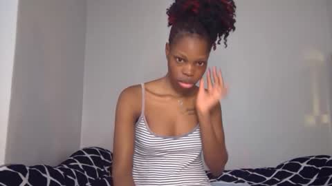 Snapshot of shania_sleigh chatting on January 23, 2025, 9:39 am shania_sleigh online show from January 23, 2025, 9:39 am