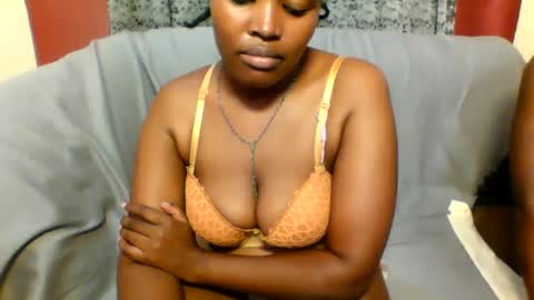 Snapshot of shania_sleigh chatting on February 2, 2026, 5:11 pm shania_sleigh online show from February 2, 2026, 5:11 pm