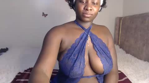 Snapshot of shannky_ chatting on February 24, 2026, 12:58 pm shannky online show from February 24, 2026, 12:58 pm