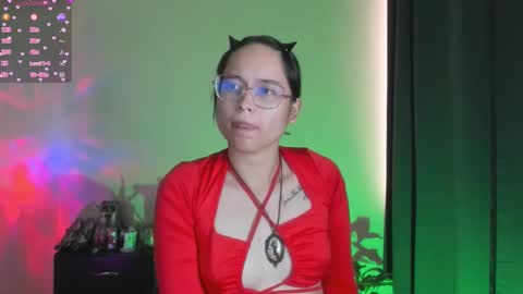 Cat-FOLLOWME and we talk IGshantal cerezo online show from November 20, 2025, 8:41 pm