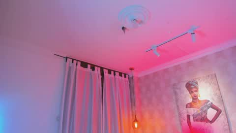 Shantal online show from April 5, 2026, 11:18 am