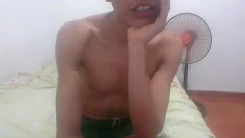 Snapshot of shantalys_beauty chatting on March 18, 2026, 5:21 am shantalys_beauty online show from March 18, 2026, 5:21 am