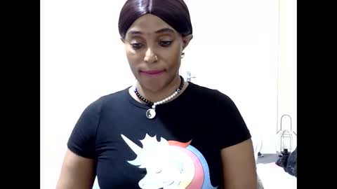 shany922 online show from January 24, 2025, 9:05 pm