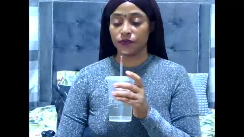 shany922 online show from February 1, 2025, 11:16 pm