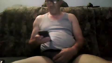 excelo21 online show from November 18, 2025, 6:40 am