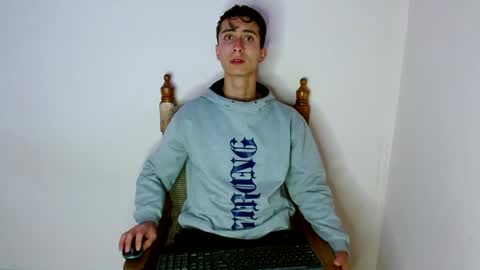 Snapshot of shaquiel_castoro chatting on September 24, 2025, 11:24 am shaquiel online show from September 24, 2025, 11:24 am