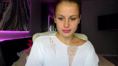 Snapshot of sharleenproject chatting on October 24, 2025, 2:02 pm Sharleen online show from October 24, 2025, 2:02 pm