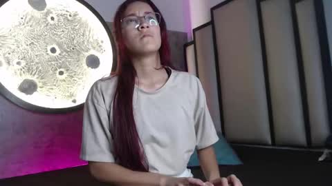 Snapshot of sharlo_alvarez chatting on February 18, 2026, 7:54 pm sharlo_alvarez online show from February 18, 2026, 7:54 pm